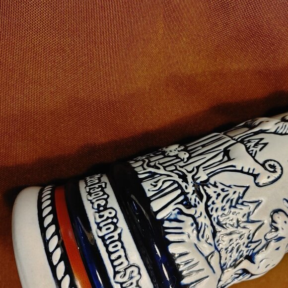 Vintage Avon Beer Stein with lid, 1976 Avon Collectible Beer Stein - Picture 8 of 13